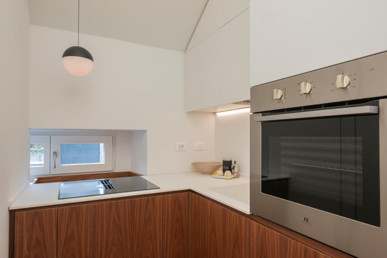 Appartement Luxury Near Arco Della Pace Guerrazzi 9